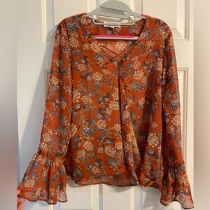 Lightweight blouse. I’m a size 6 and 5’4”.